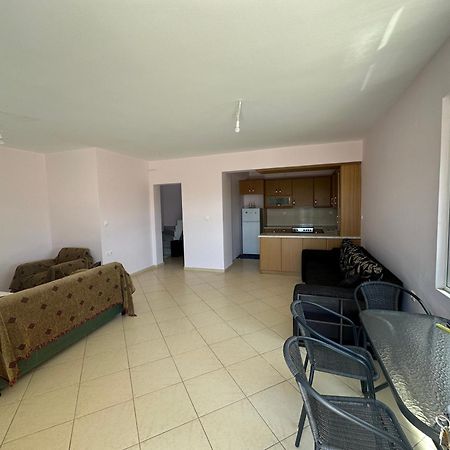 Deer Bay Vila Apartment Vingláfia Exterior foto